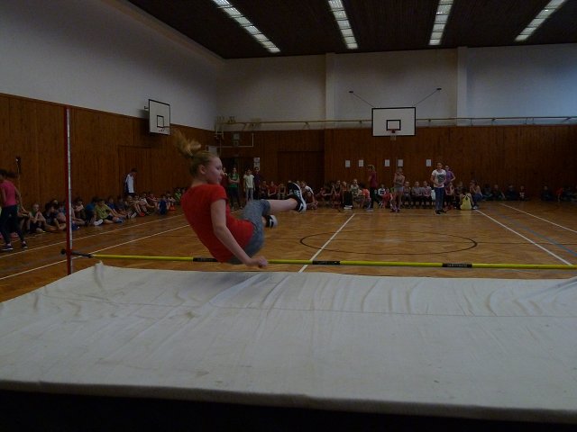 img00018.jpg