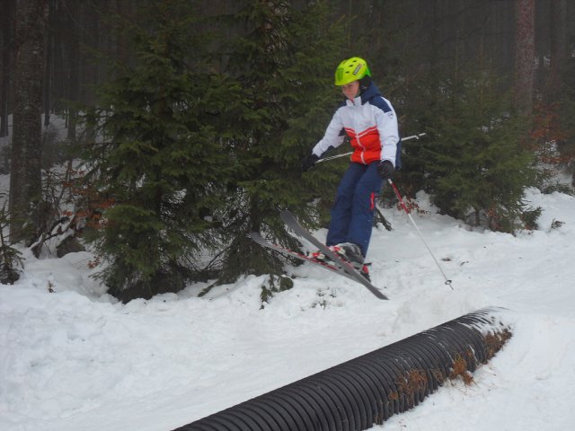 img00125.jpg