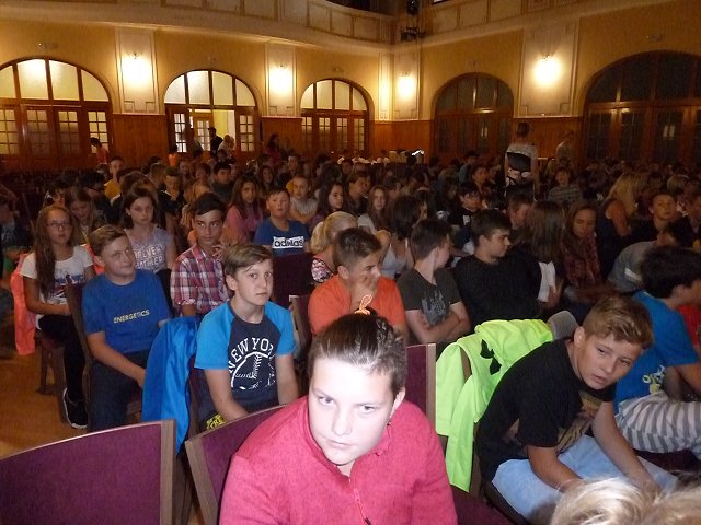 img00190.jpg