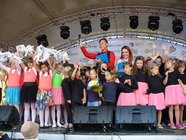 img00087.jpg