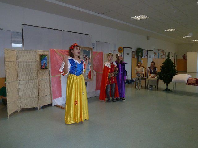 img00079.jpg