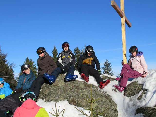img00012.jpg