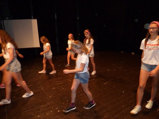 img00008.jpg