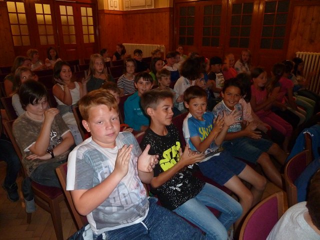 img00102.jpg