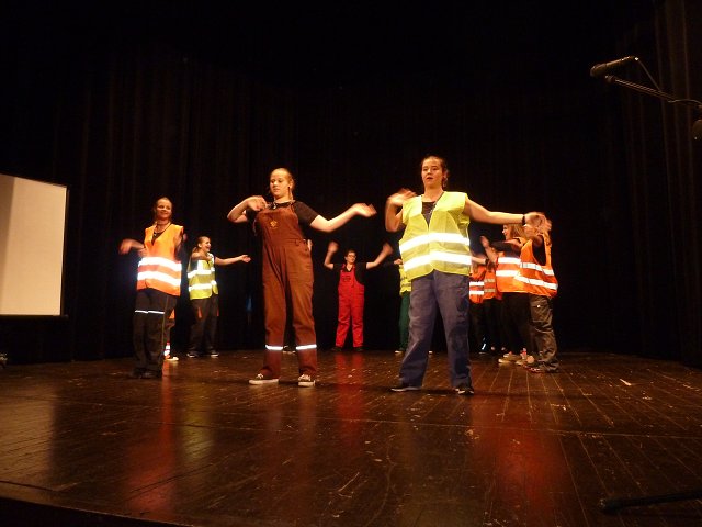 img00145.jpg