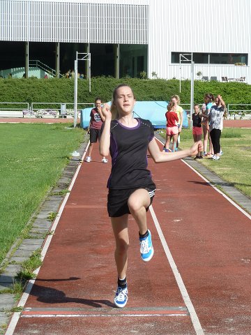img00015.jpg