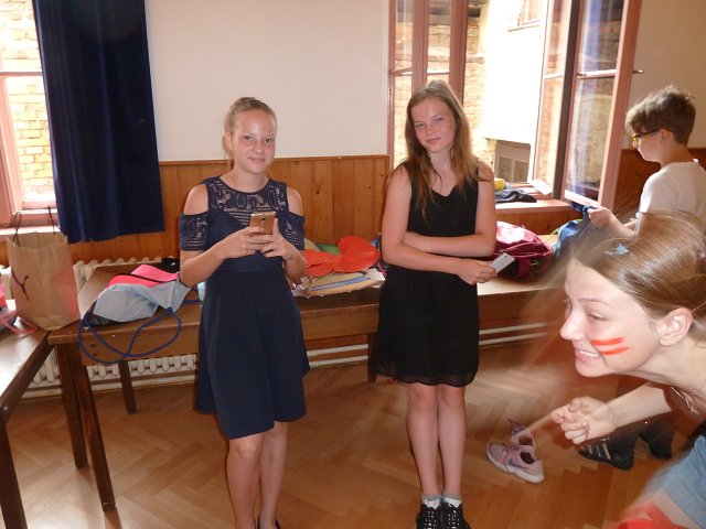 img00109.jpg
