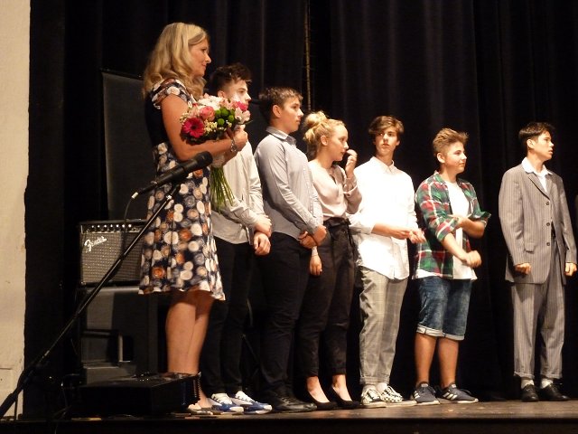 img00250.jpg