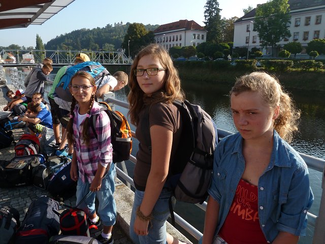 img00004.jpg