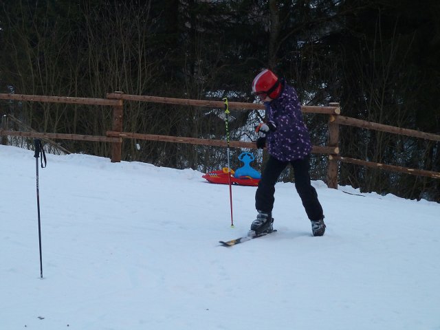 img00107.jpg