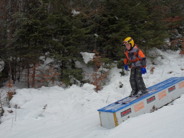 img00019.jpg