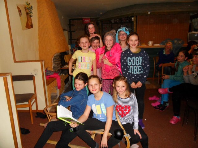 img00082.jpg
