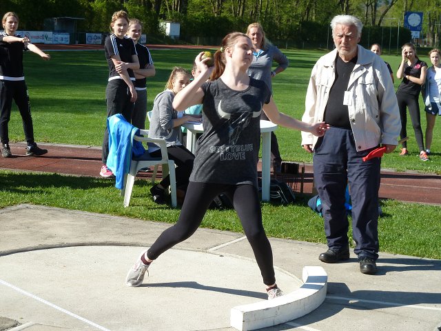 img00004.jpg