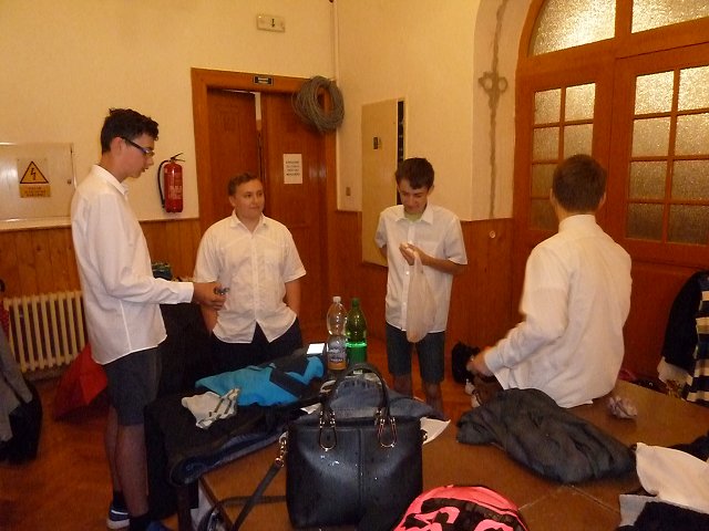 img00008.jpg