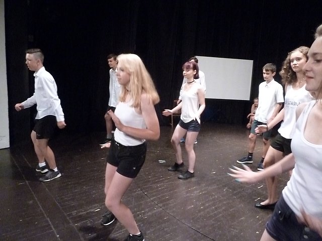 img00129.jpg