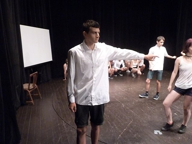 img00135.jpg