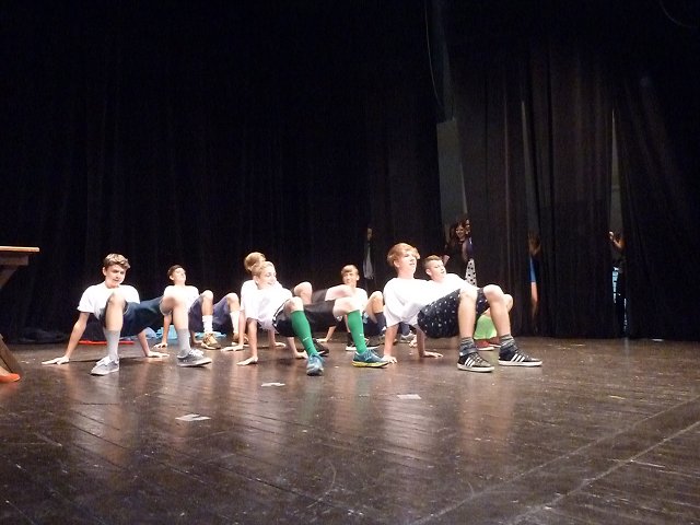 img00209.jpg