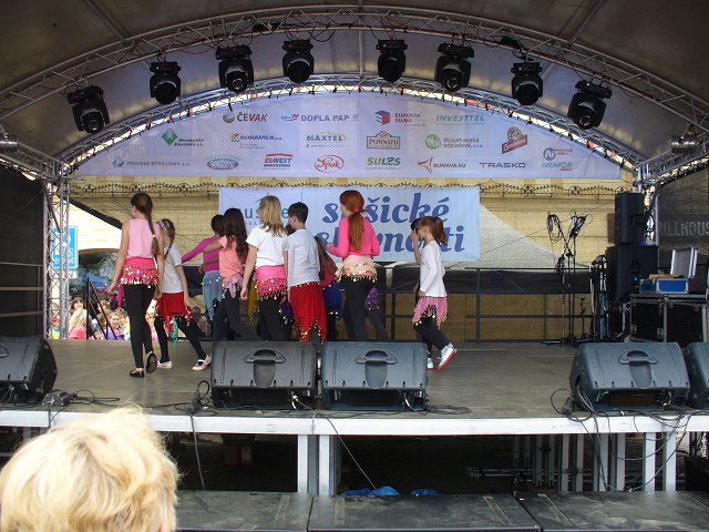 img00018.jpg