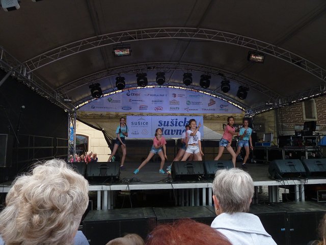 img00143.jpg