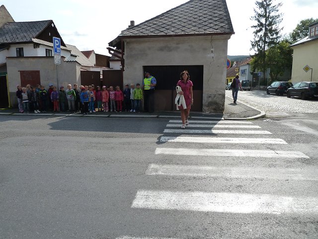 img00045.jpg