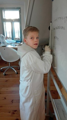img00019.jpg