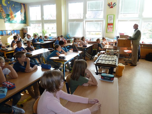 img00027.jpg