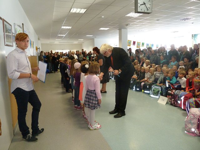 img00017.jpg