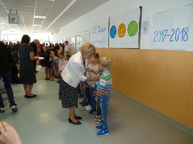 img00042.jpg