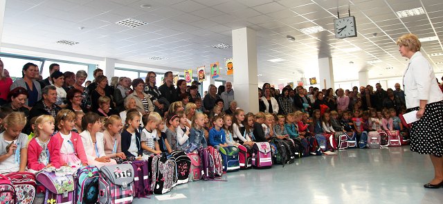 img00019.jpg
