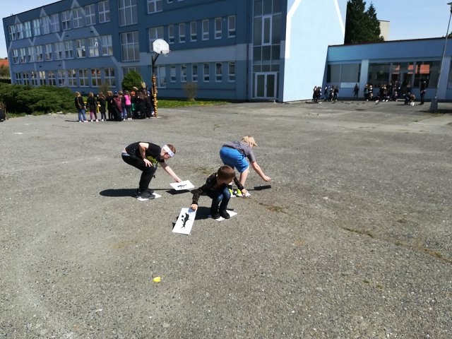 img00018.jpg