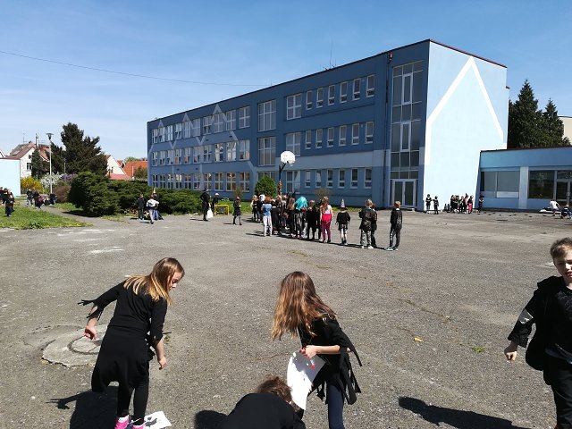 img00022.jpg