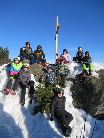 img00017.jpg