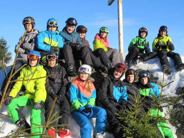 img00019.jpg