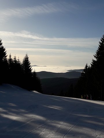 img00074.jpg
