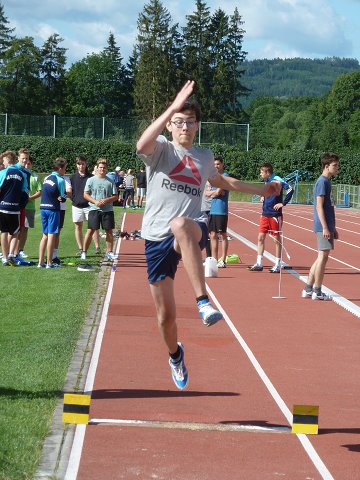 img00004.jpg