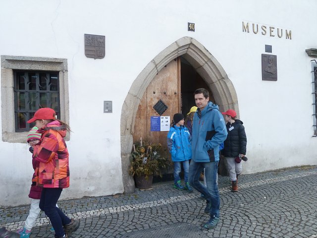 img00123.jpg