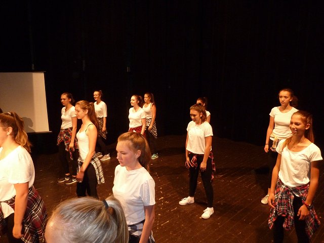 img00017.jpg