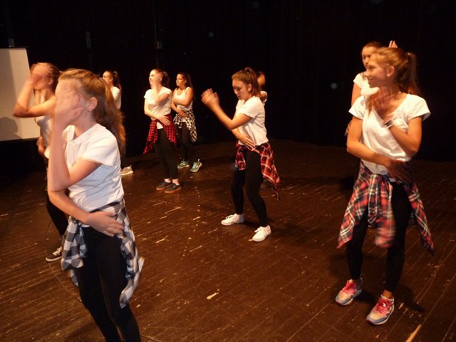 img00018.jpg
