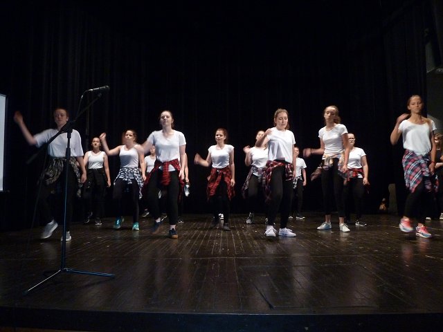 img00025.jpg