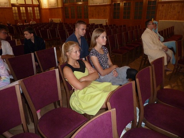 img00033.jpg