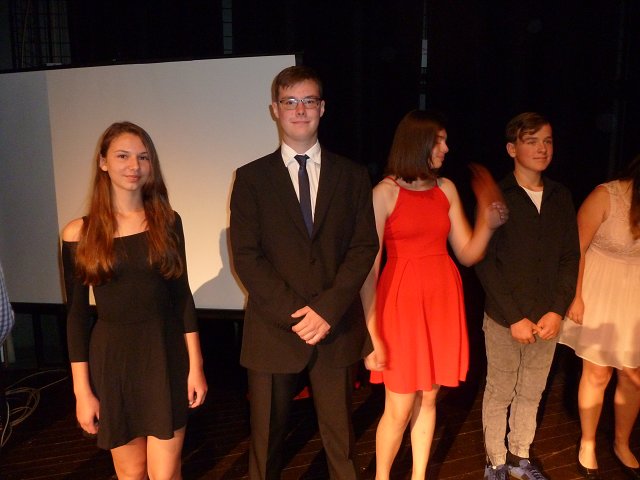 img00218.jpg