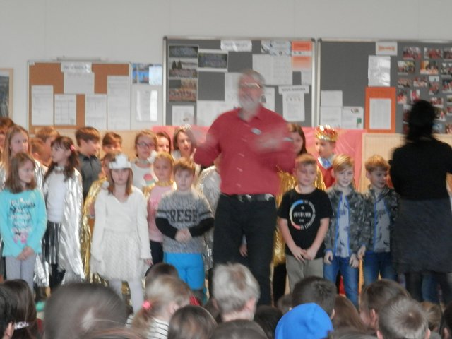 img00097.jpg