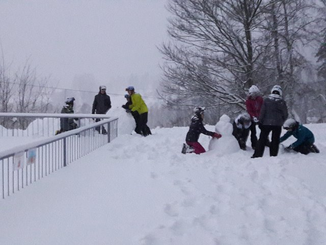 img00002.jpg