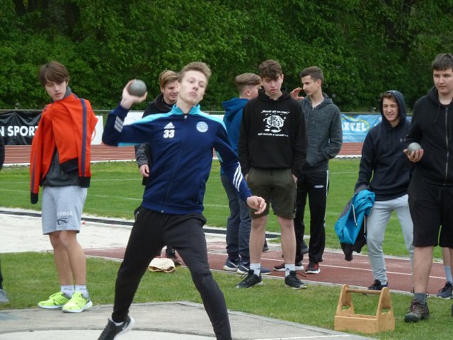 img00017.jpg