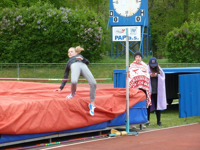 img00020.jpg