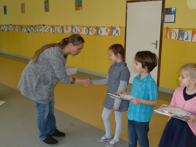 img00019.jpg