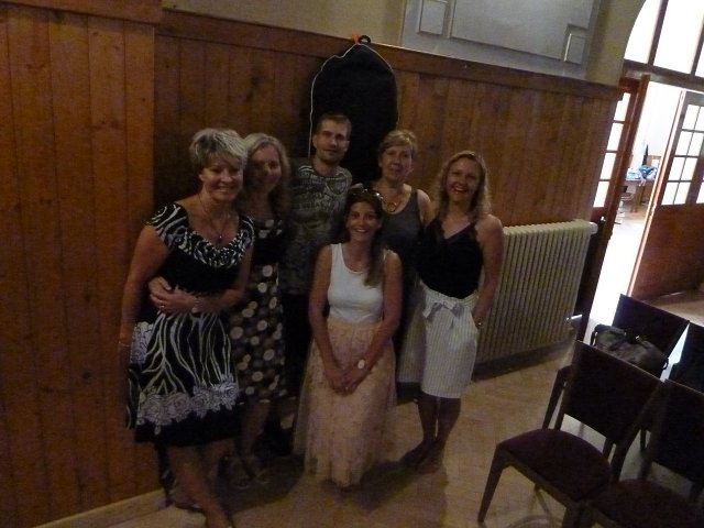 img00004.jpg