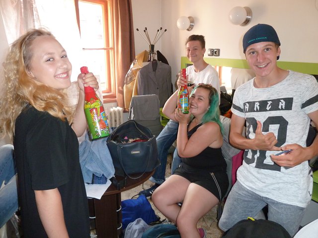 img00028.jpg