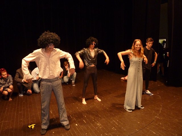 img00057.jpg