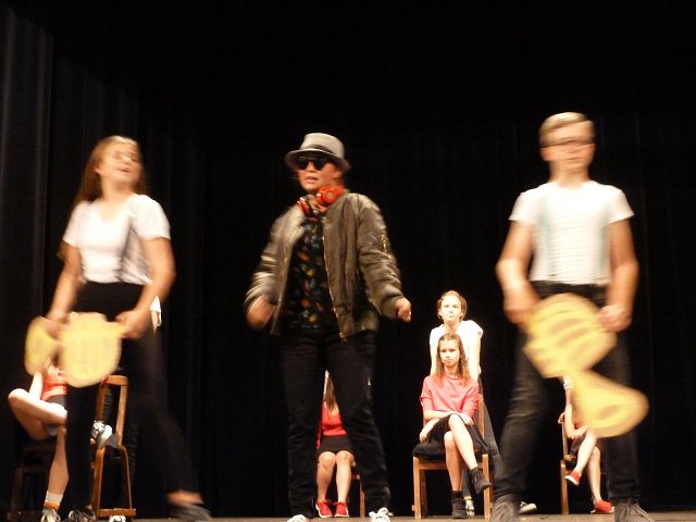 img00158.jpg